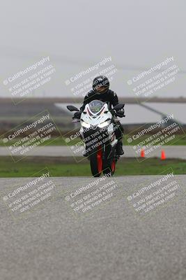 media/Nov-29-2025-TrackDaz (Sat) [[10ae2d9bce]]/C Group/Session 4 (Wheelie Bump)/